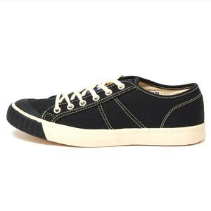 COLCHESTER RUBBER CO. LOW TOP SNEAKER